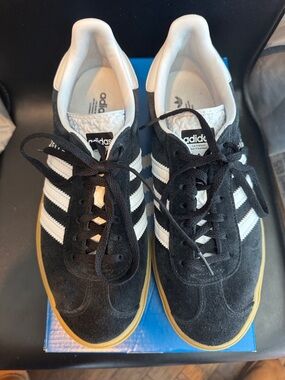adidas Gazelle Bold Black Suede Platform Sneakers size 7.5